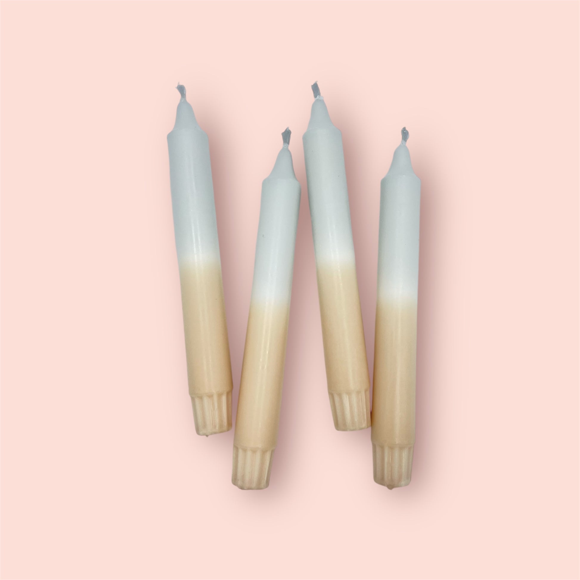 Dip Dye Kerzen 4er Set Grau Sand