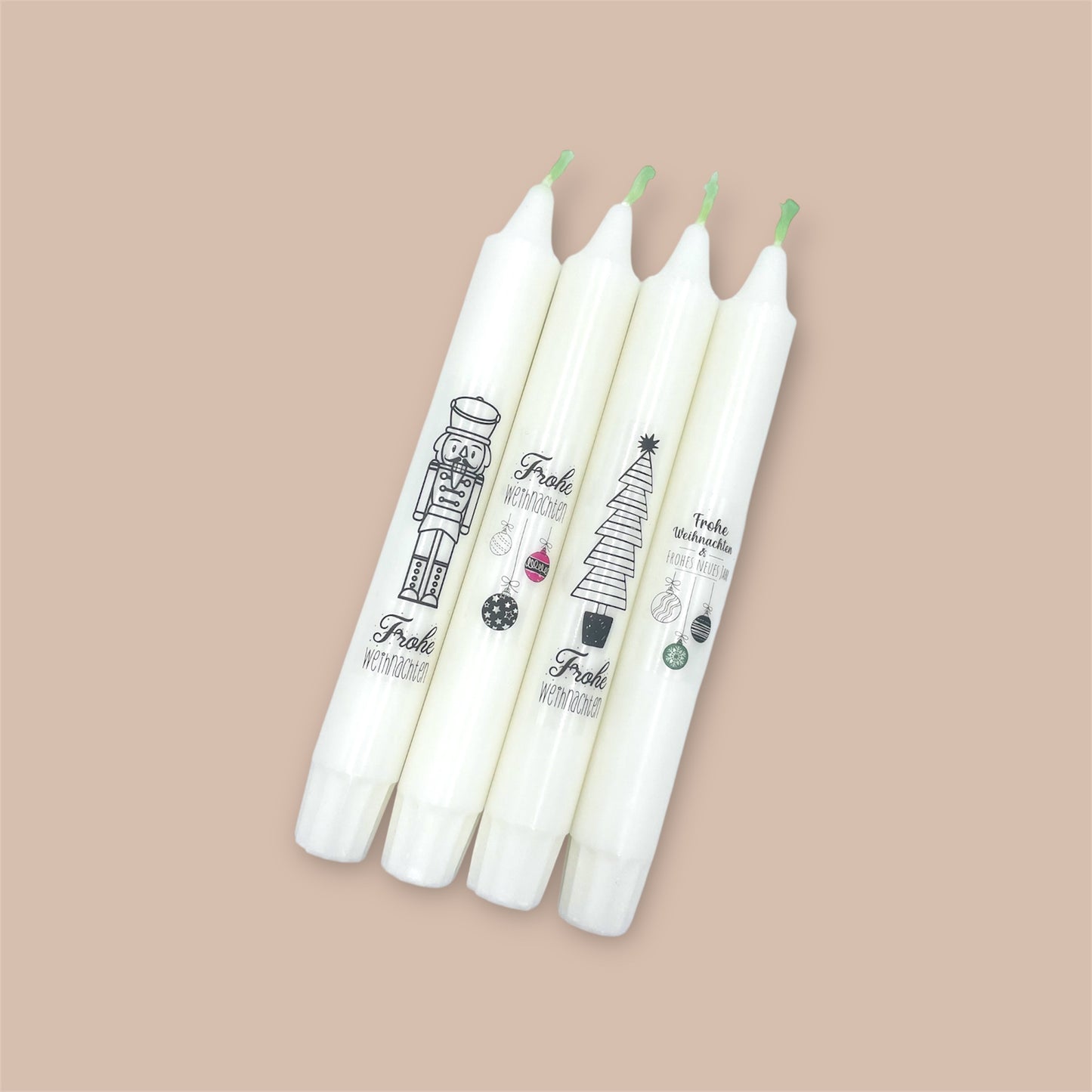Weihnachtskerzen 4er Set Docht grün Tattoo