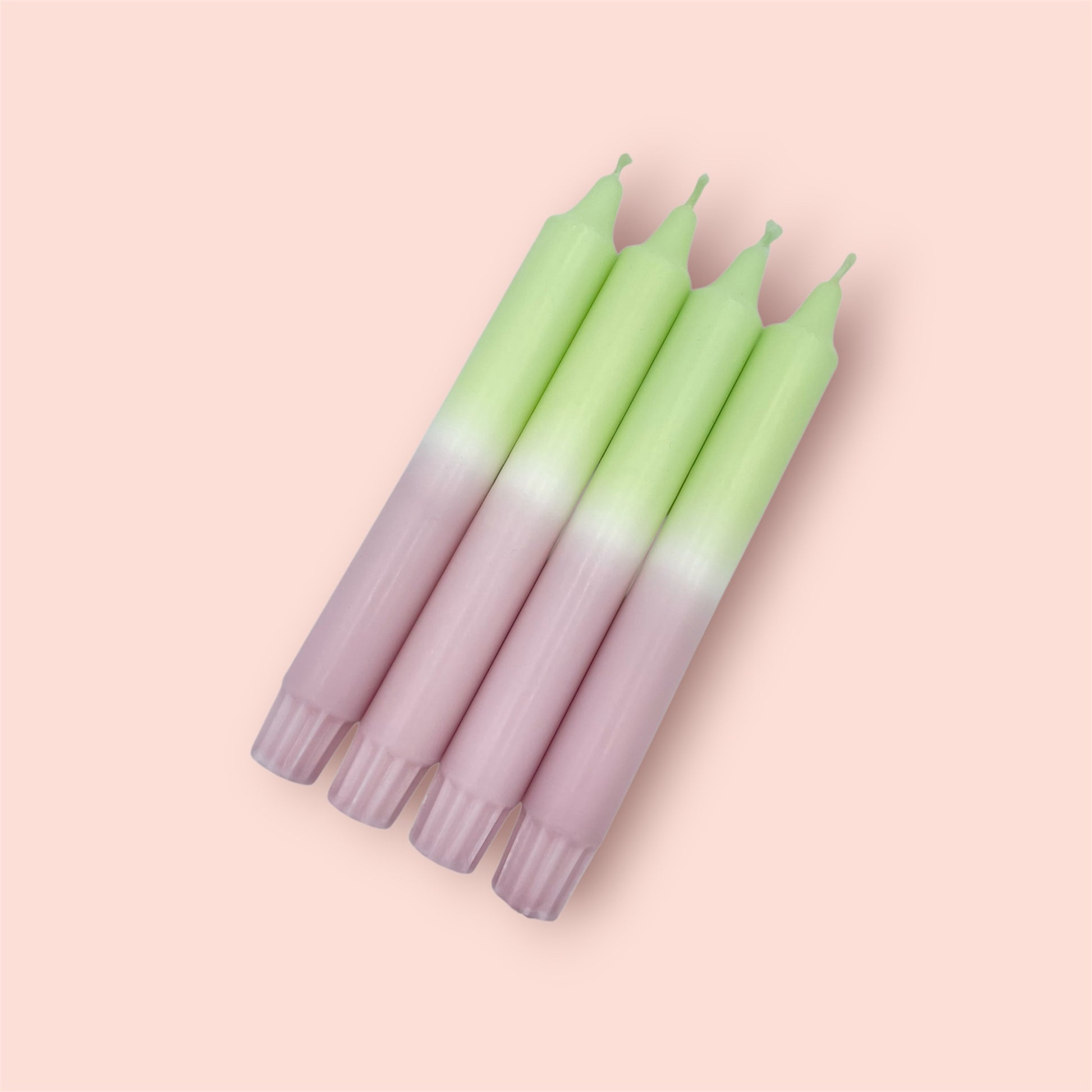 Dip Dye Kerzen 4er Set Hellgrün Flieder